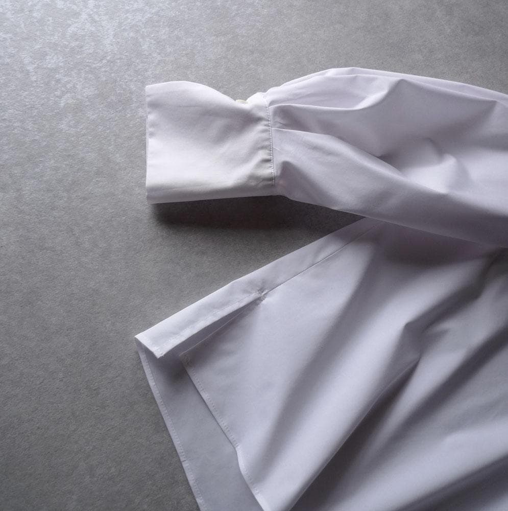 ■専用■美品【AK+1】2,3万 2024 スキッパーブラウス ホワイト