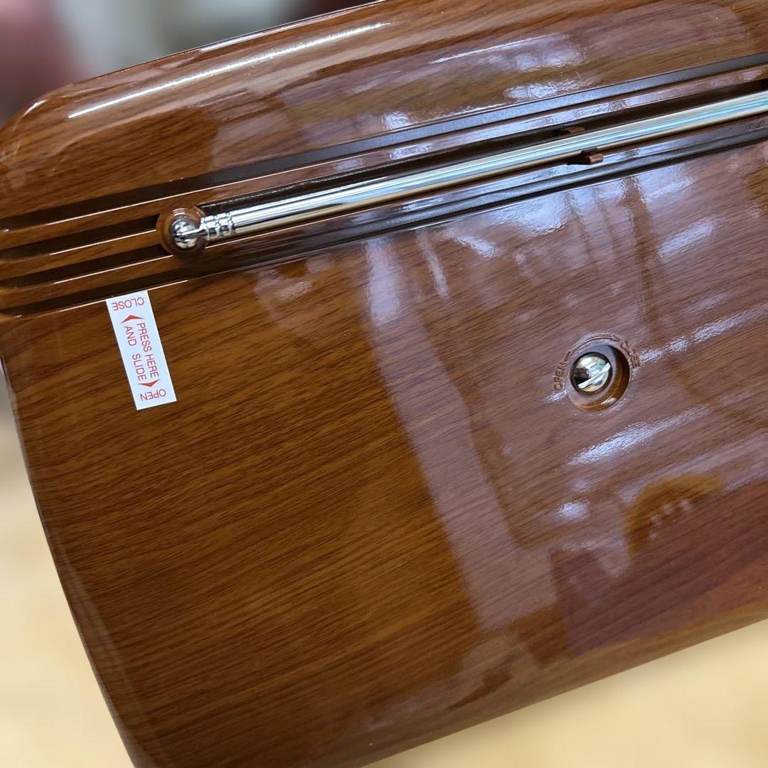 ラジオ BUSH RADIO TR82 昭和レトロ