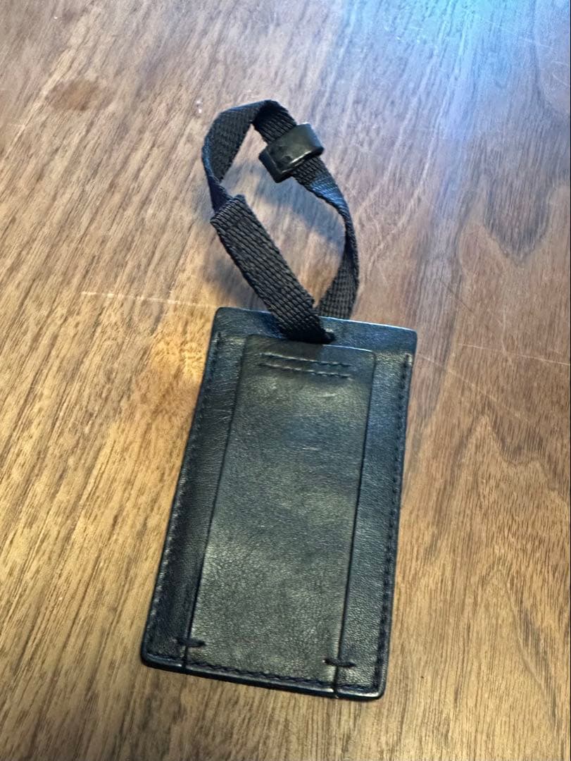 PRADA トラベルバッグ　ブラック　収納多数　美品