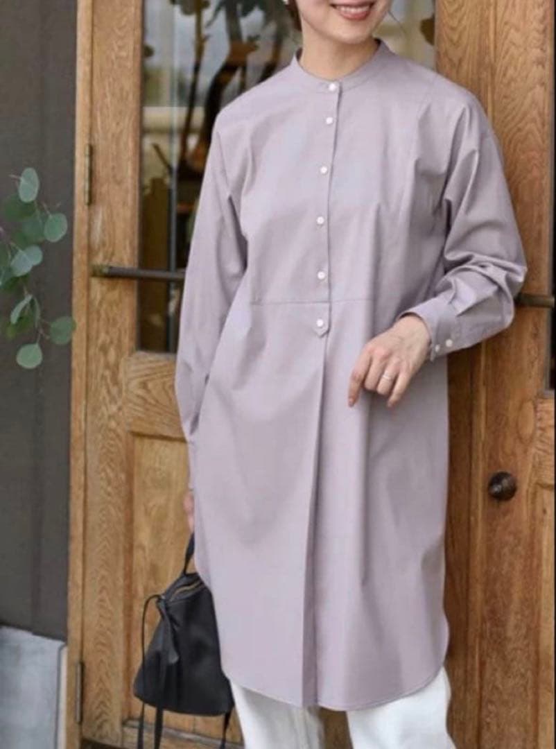 美品！完売品✾our✾シワになりにくい胸元切り替えロングシャツ