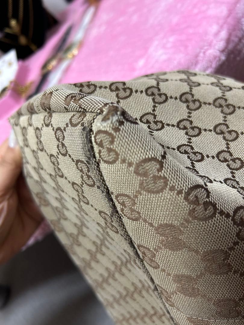 R*️様 GUCCI GGキャンバス ビジネスバッグ