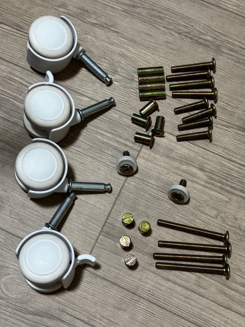 【町田・相模原市内直接取引限定】カトージ ハイシートベビーベッド