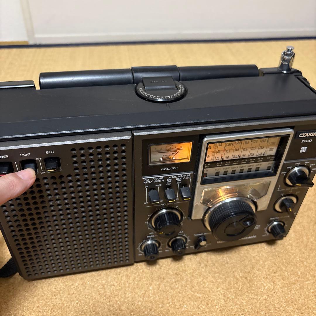 National Cougar RF-2200 ＢＣＬラジオ