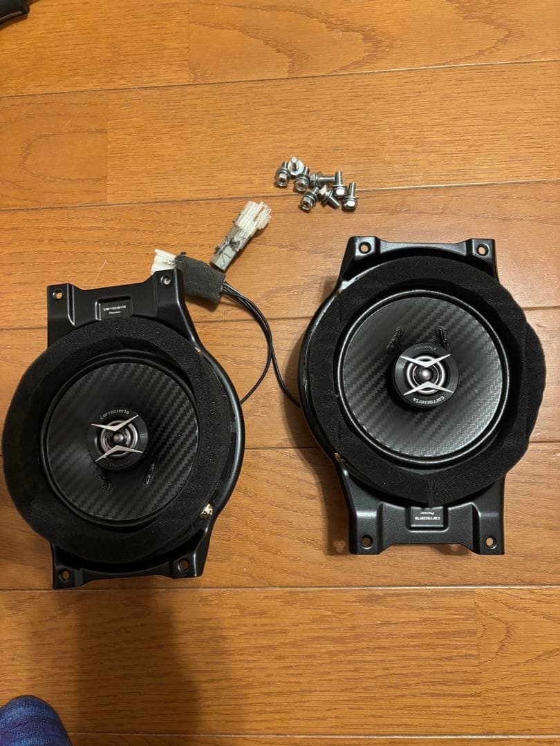 ジムニー　JB64 JB74 carrozzeriaリアスピーカー バッフル付き