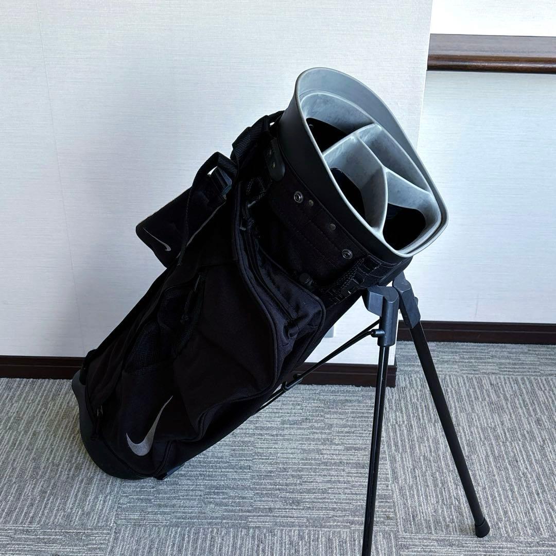 ナイキ ゴルフ キャディバッグ 軽量 スタンド式 自立 ブラック 8.5 5分割