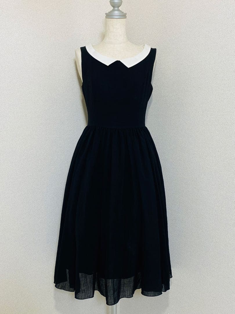 8694. Rene 2way ふんわり ノースリーブ Aライン ワンピース