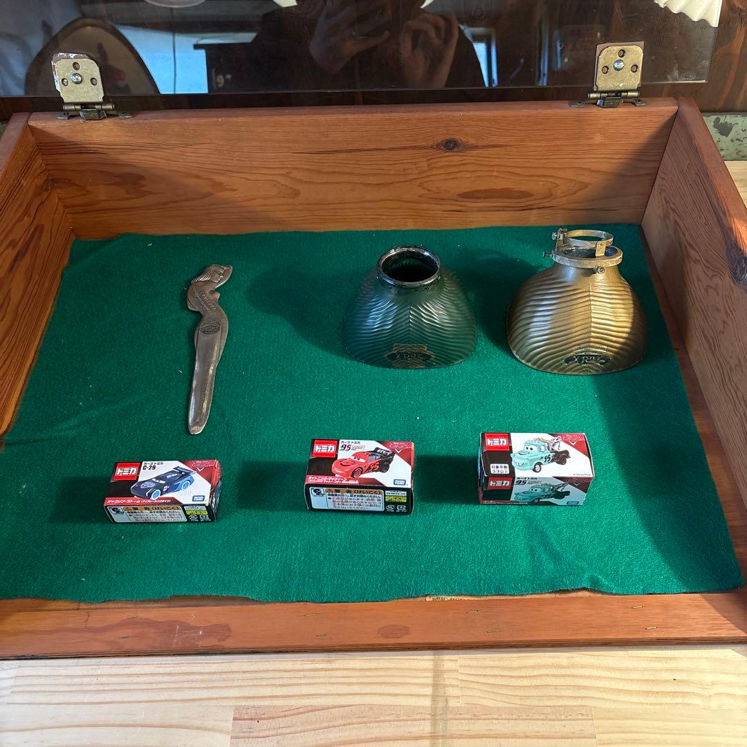 アンティーク　ショーケース　コレクション　ケース　ディスプレイ