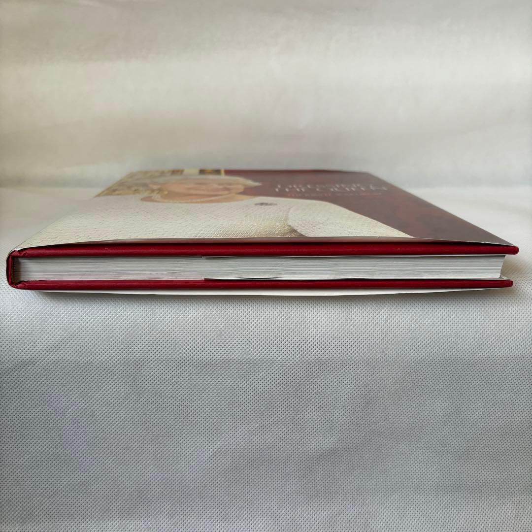 【希少】女王のドレス　アンジェラ・ケリー　イギリス　英語