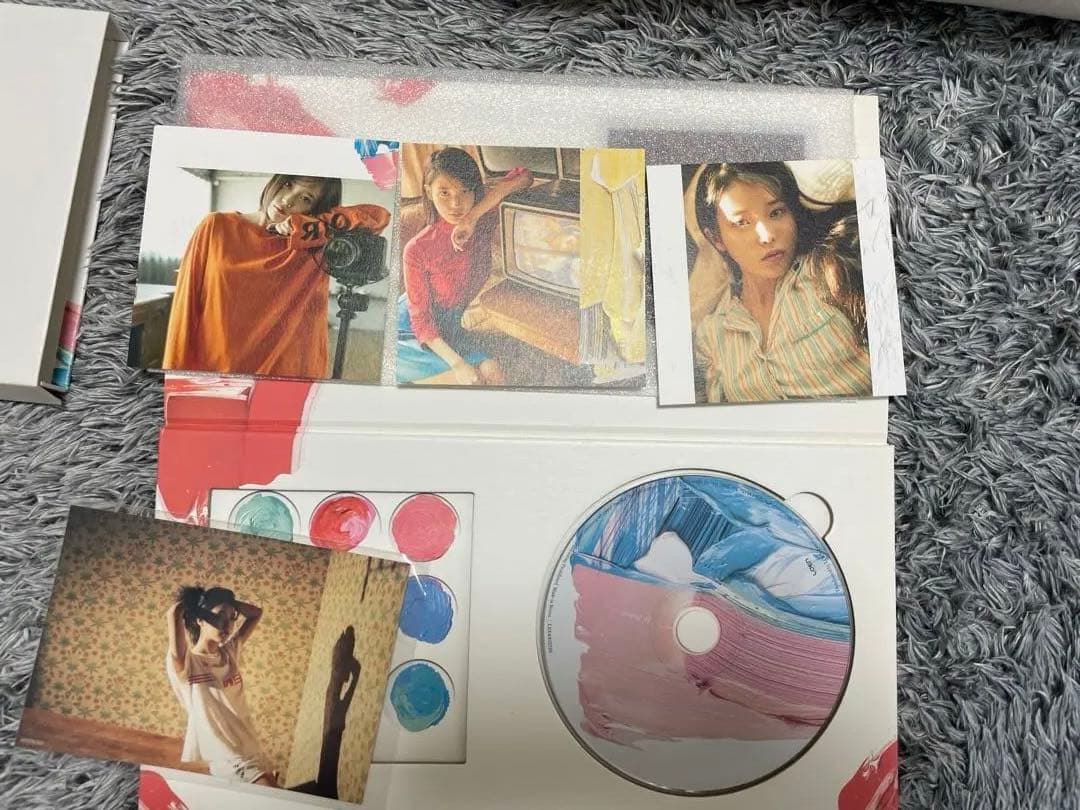 iu palette 付属品全て揃ってます