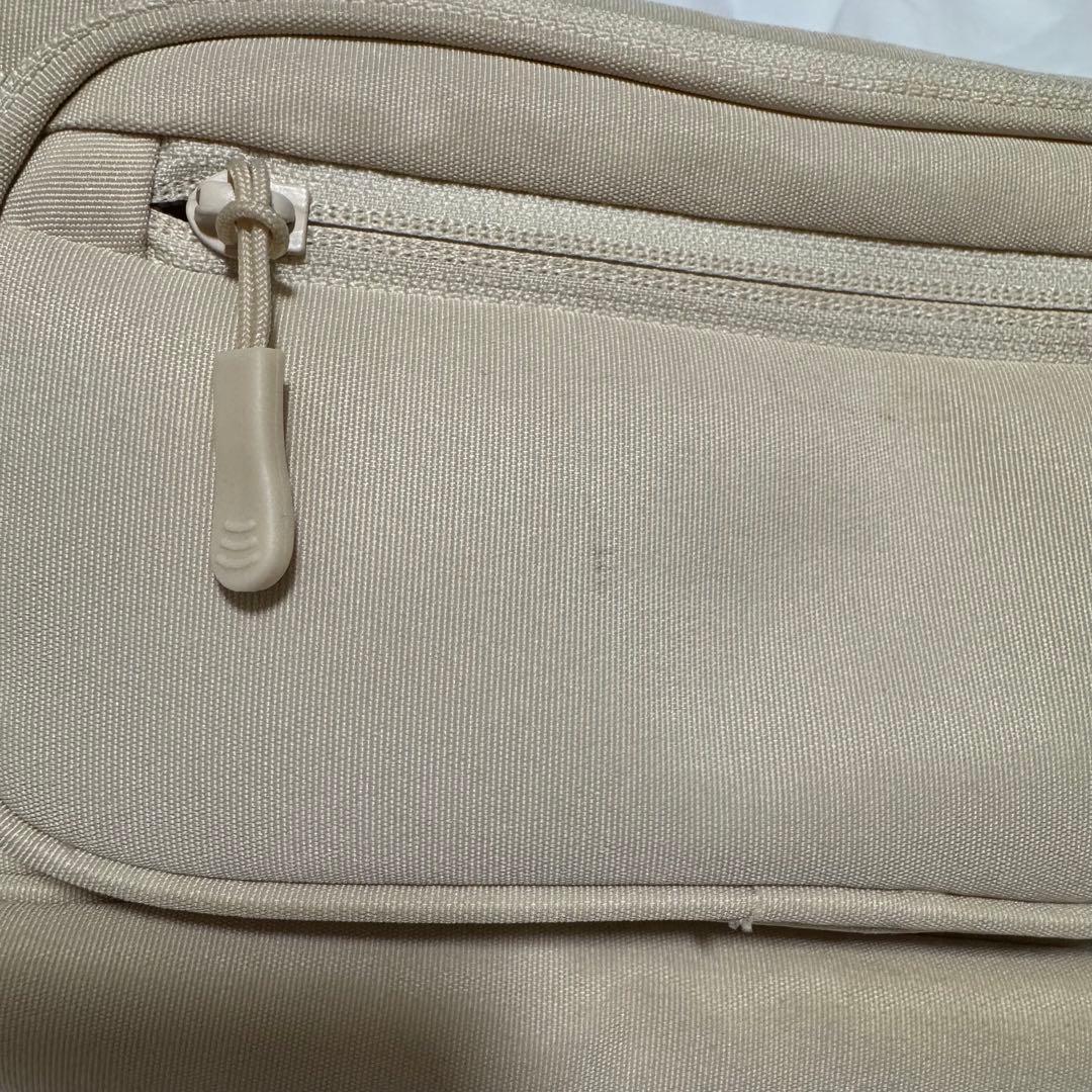 POMULU ポムル 2WAYヒップシートバッグ アイボリー 抱っこ紐ショルダー