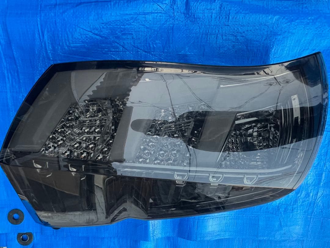 ＨＯＮＤＡ　ステップワゴン　ＲＫ５　左右　ＴＹＣ　ＬＥＤテールライト