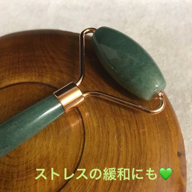 ★厳選ご奉仕★お顔✴︎首筋マッサージ【アベンチュリン♡天然石美顔ローラー】❤