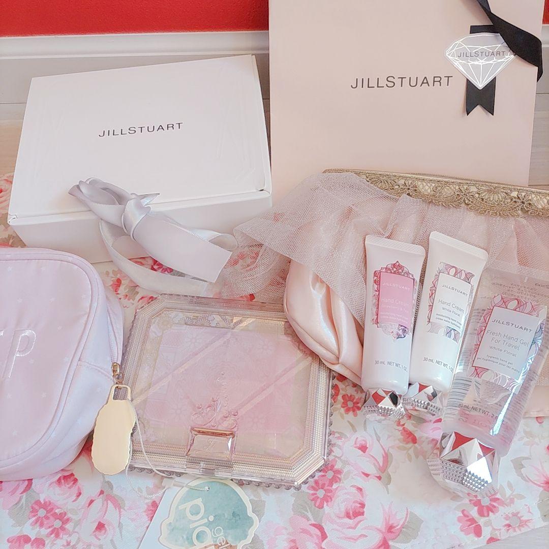 【新品未使用】ジルスチュアート パレスドリームコレクション ハンドクリーム