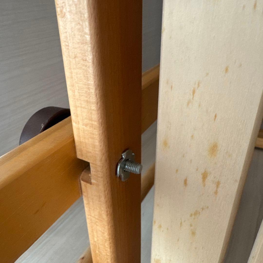 ファルスカ　木製ベビーサークル キャスター付