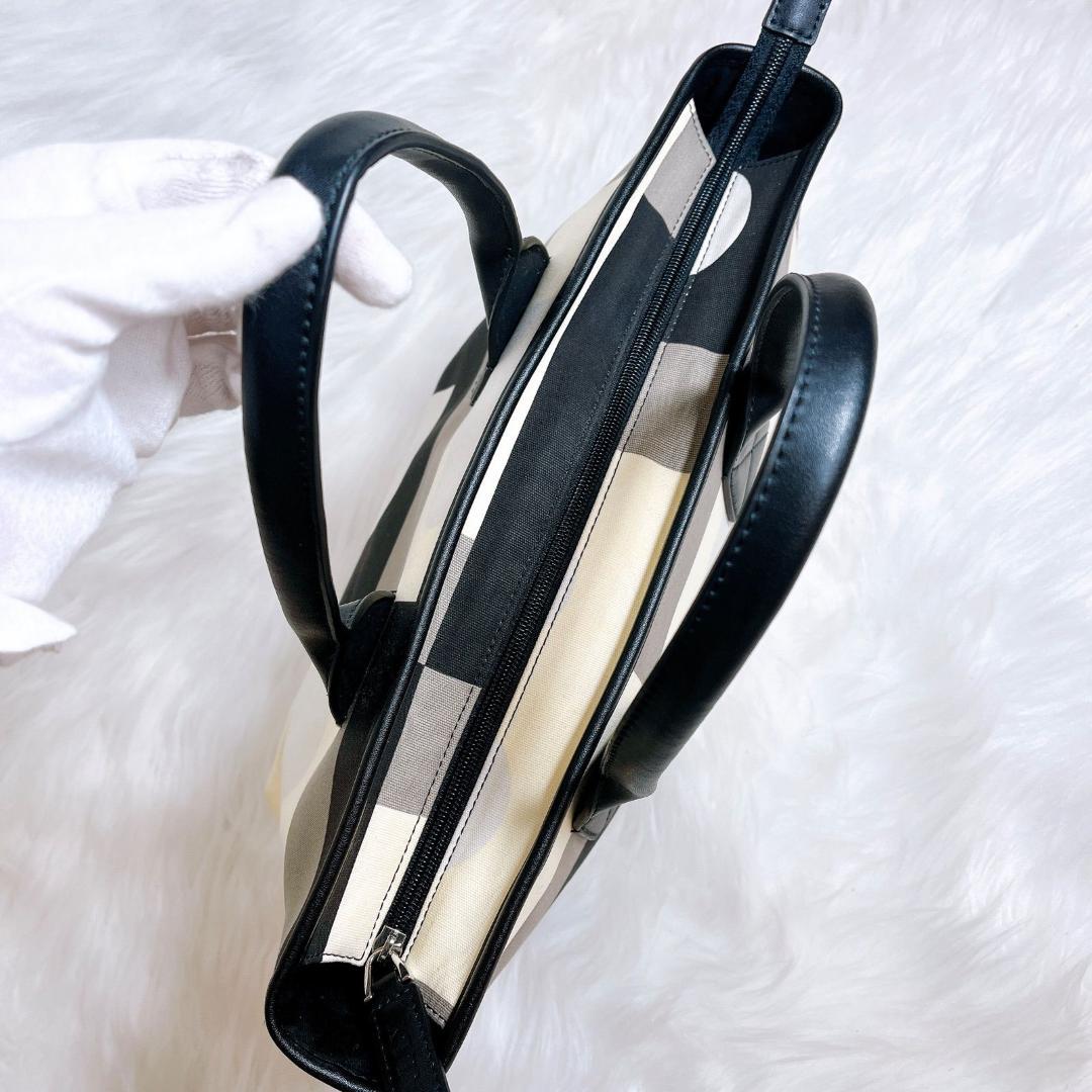 バリー　ビジー　Bロゴ　キャンバス　ハンドバック　Bモチーフ　マルチカラー