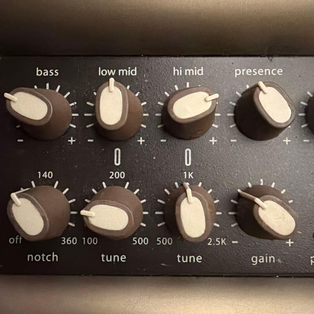 ギター L.R. Baggs venue full isolation DI