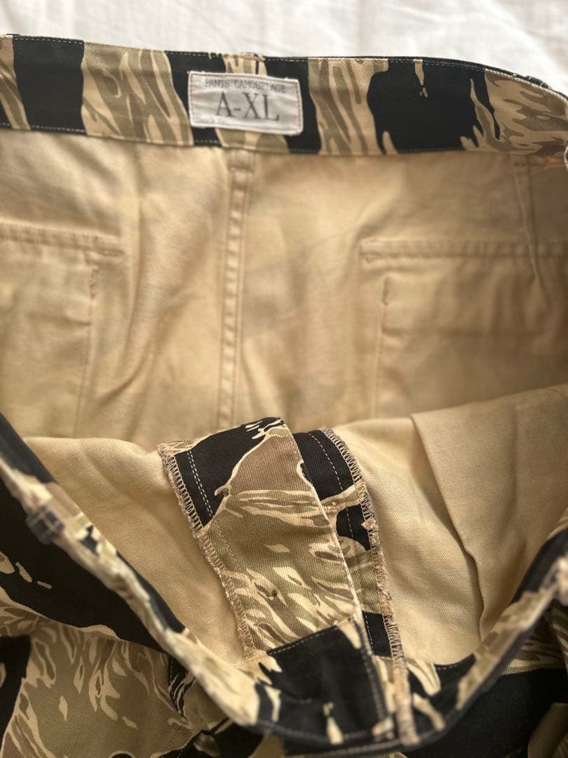 新品未使用　バズリクソンズ　タイガーカモ　ショートパンツ　ハーフパンツ