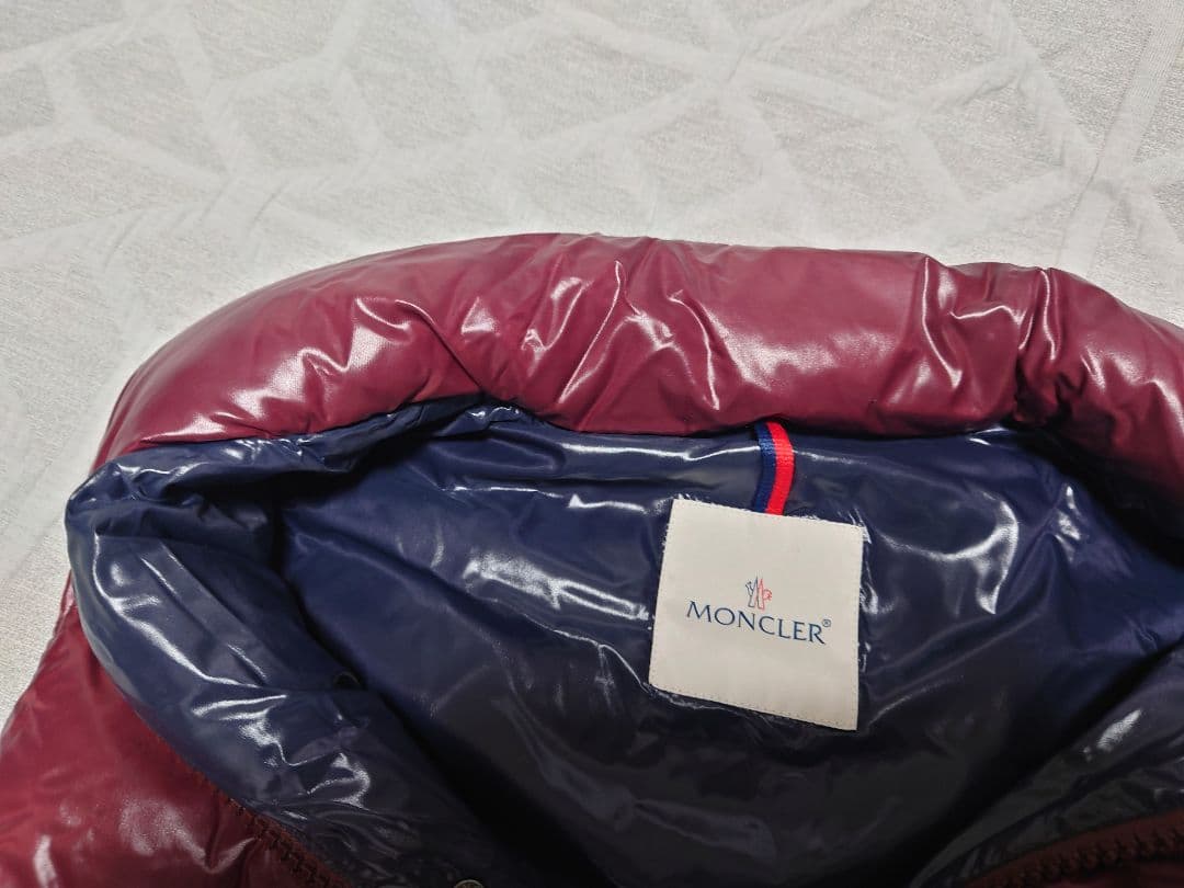 モンクレール　ダウンベスト　ジレ　ワインレッド　ボルドー　サイズ3　2