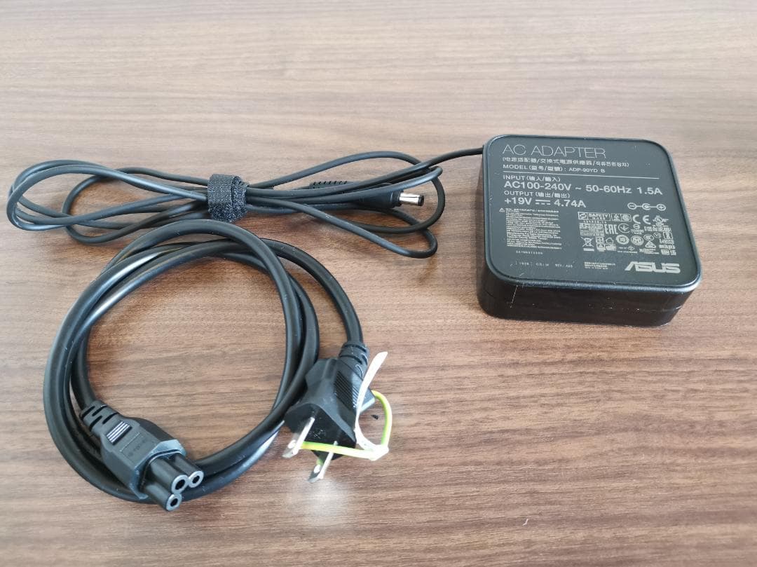 ASUS TUF Gaming 湾曲モニター VG32VQ WQHD 144Hz