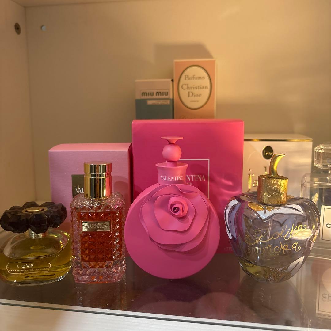 ヴァレンティノ 香水　など4点
