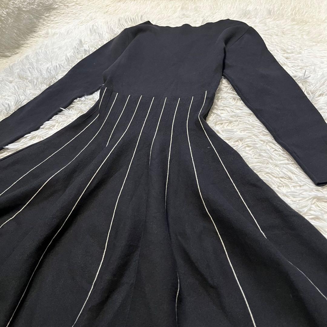 美品✨CELFORD（セルフォード）　ピンタックプリーツニットワンピース