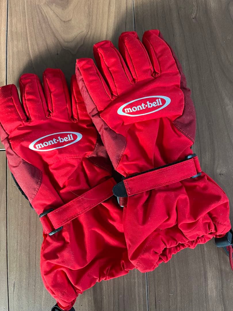 スキーウェア150・ニット帽　モンベル　手袋おまけ