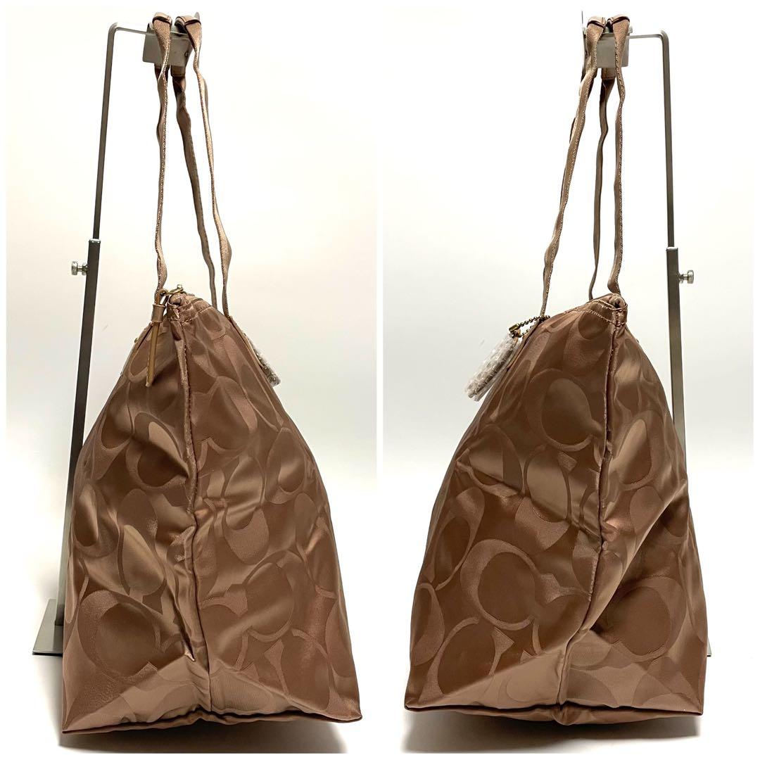 ✨新品未使用✨COACH 折りたたみエコバッグ トートバッグ ポーチ付き