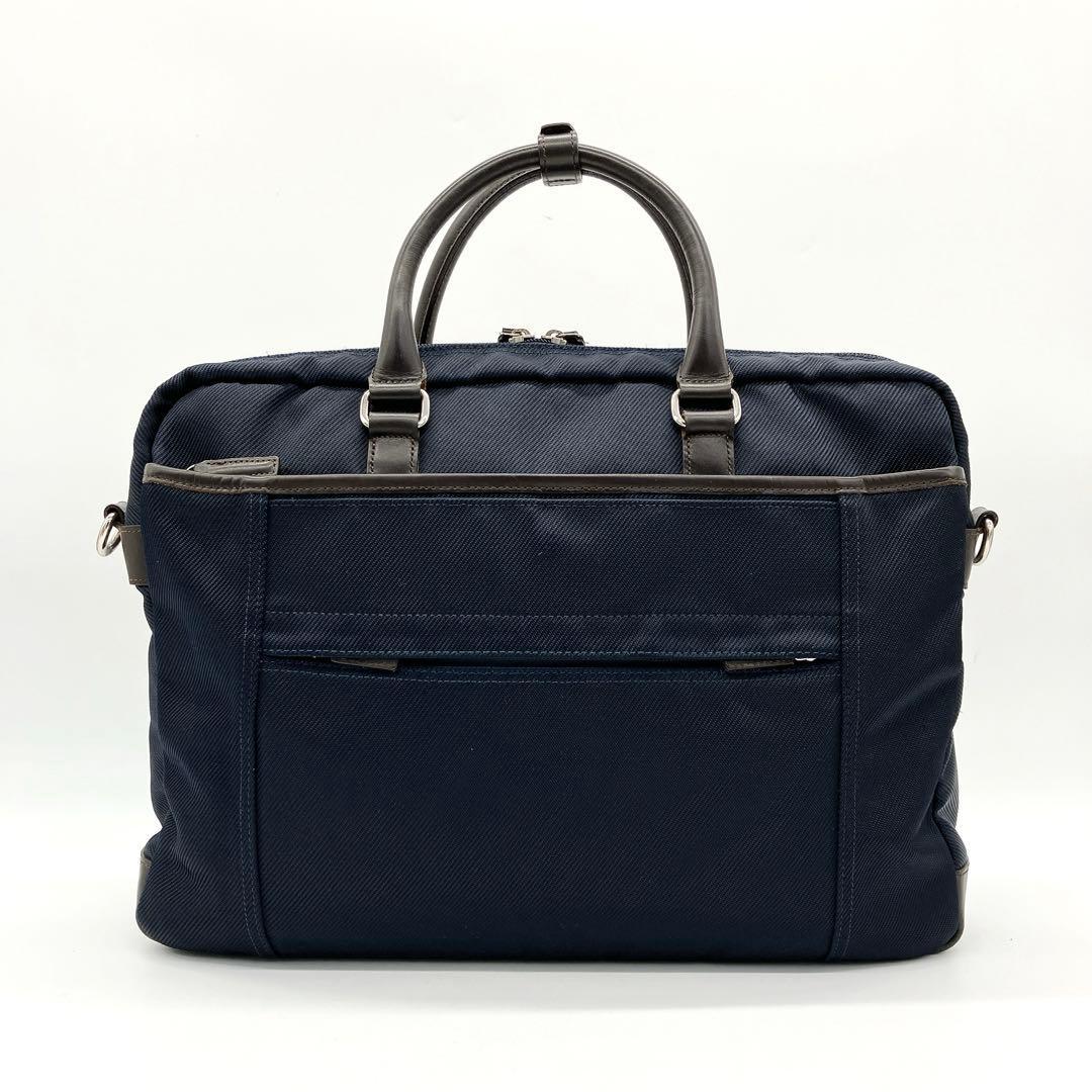 【BURBERRY BLACK LABEL】ビジネスバッグ　紺色　キャリーオン