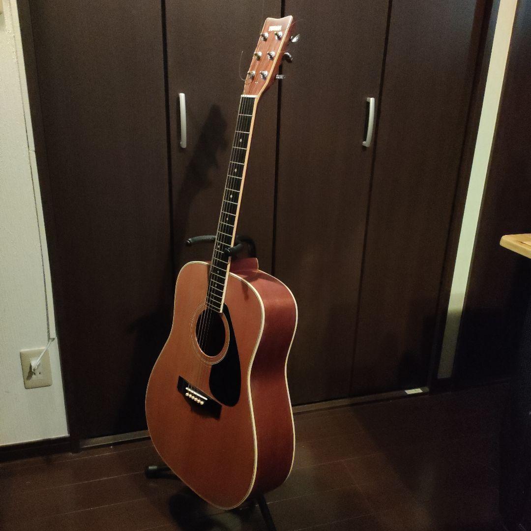 ⭐️YAMAHAアコースティックギター•ハードケース•サラウンドピックアップ付き