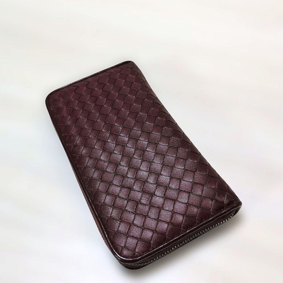 BOTTEGA VENETA イントレチャート ラウンドファスナー 赤