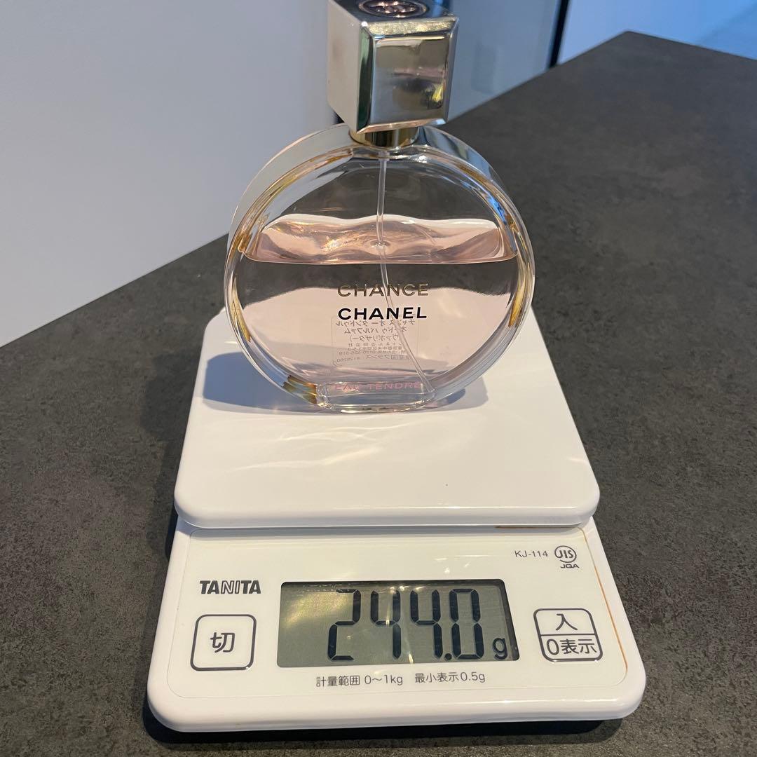 CHANEL チャンス　オー　タンドゥル オードゥ　パルファム 香水