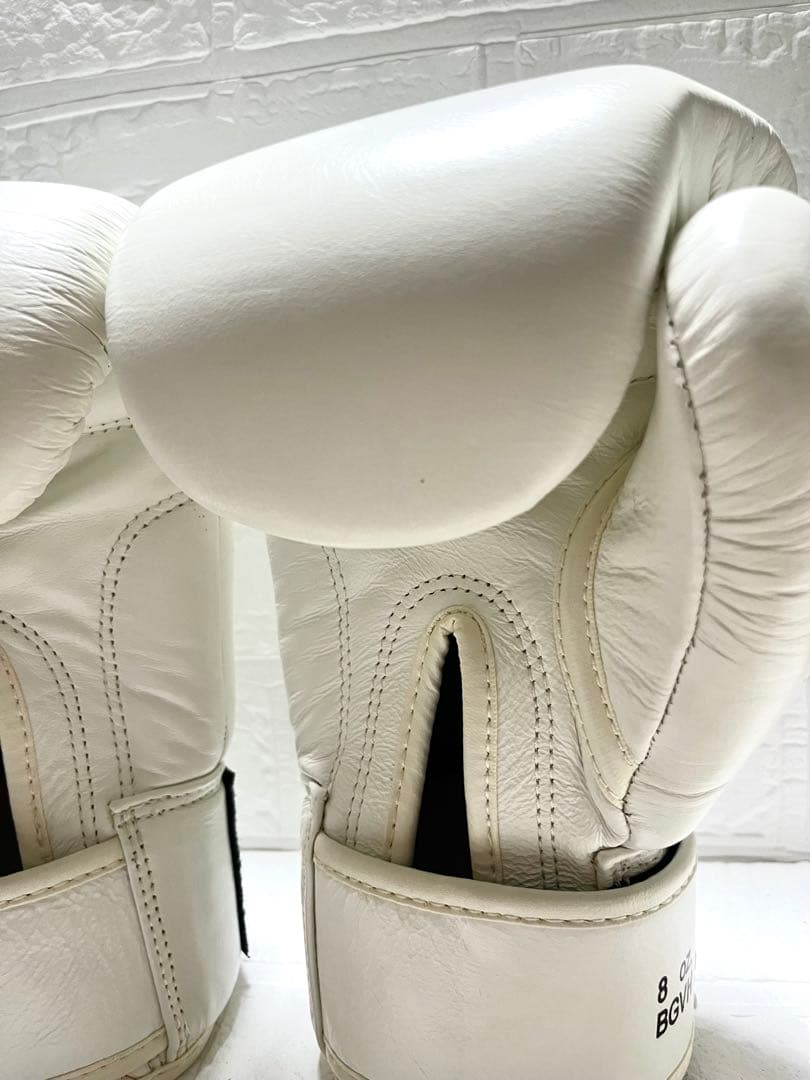 【中古品】WINDY ウィンディボクシンググローブ 8oz ホワイト　白