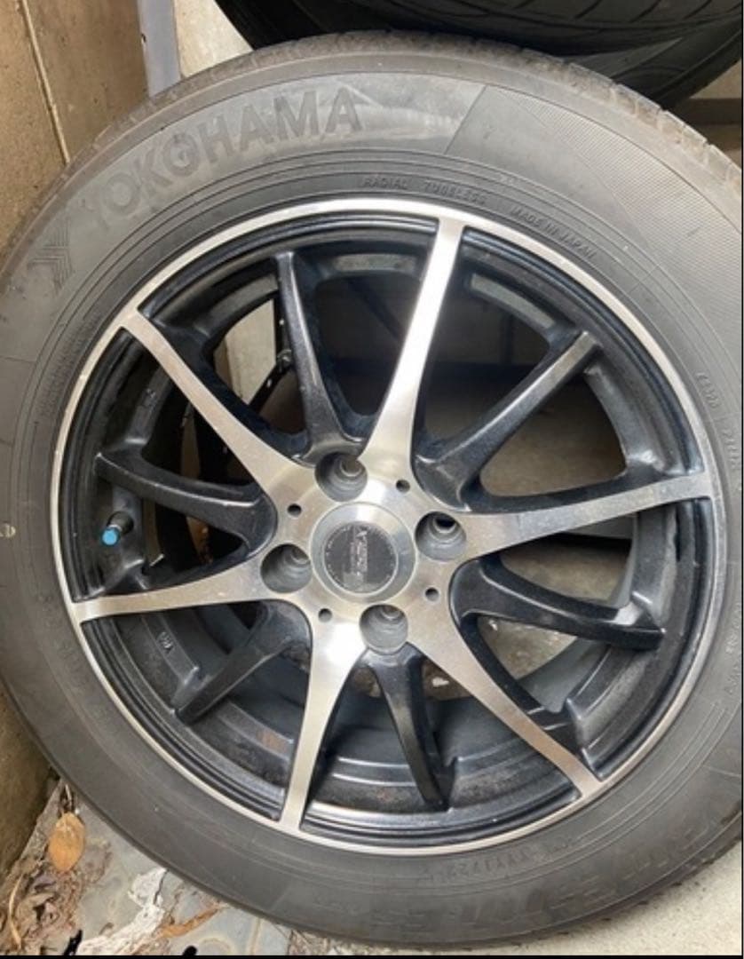 4本セットで出品です。