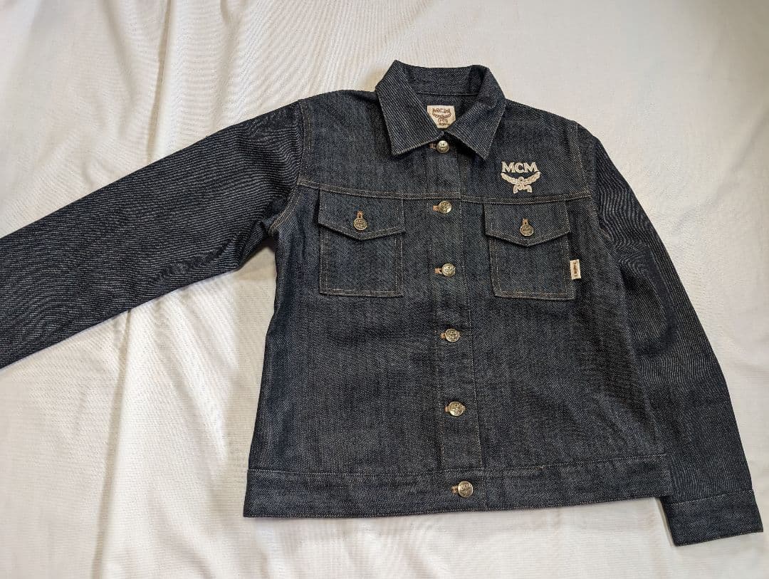 【MCM】希少90s~ロゴ刺繍・短丈ブラックデニムジャケット・ブルゾン　Y2K
