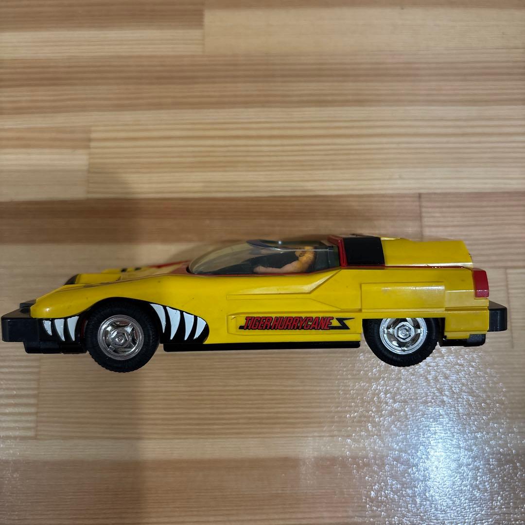 タイガーマスク　タイガーハリケーン