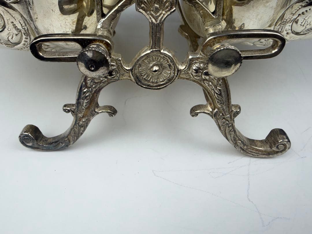 H*2様 アンティーク　シルバープレート　ビスケットウォーマー お菓子入れ