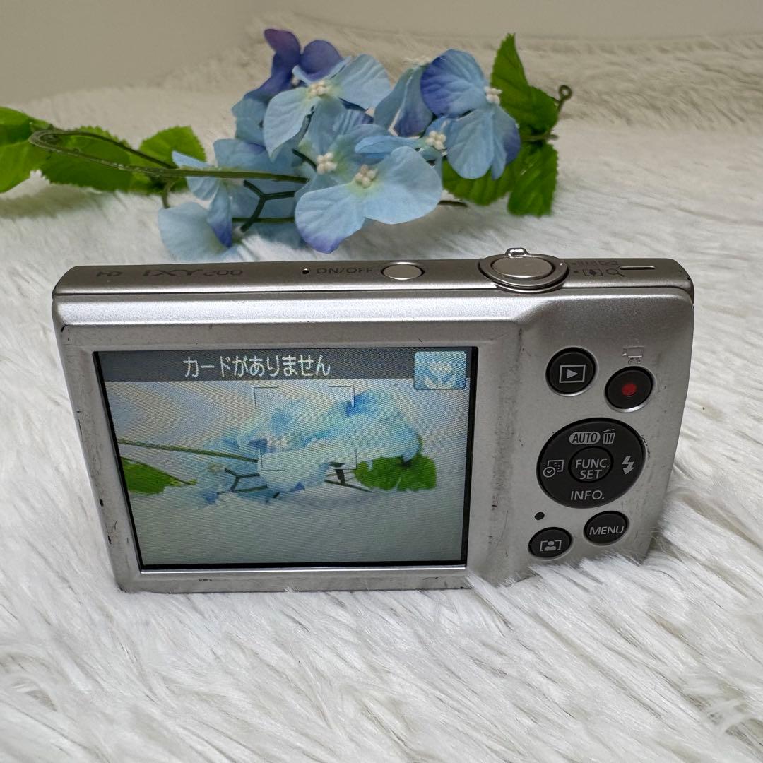 Canon カメラ　IXY 200 PC2333 充電器 コンデジ　動作品