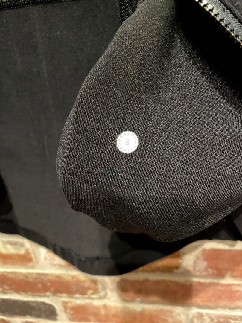 【美品】ルルレモン　difine クロップドジャケット　ブラック　サイズ8