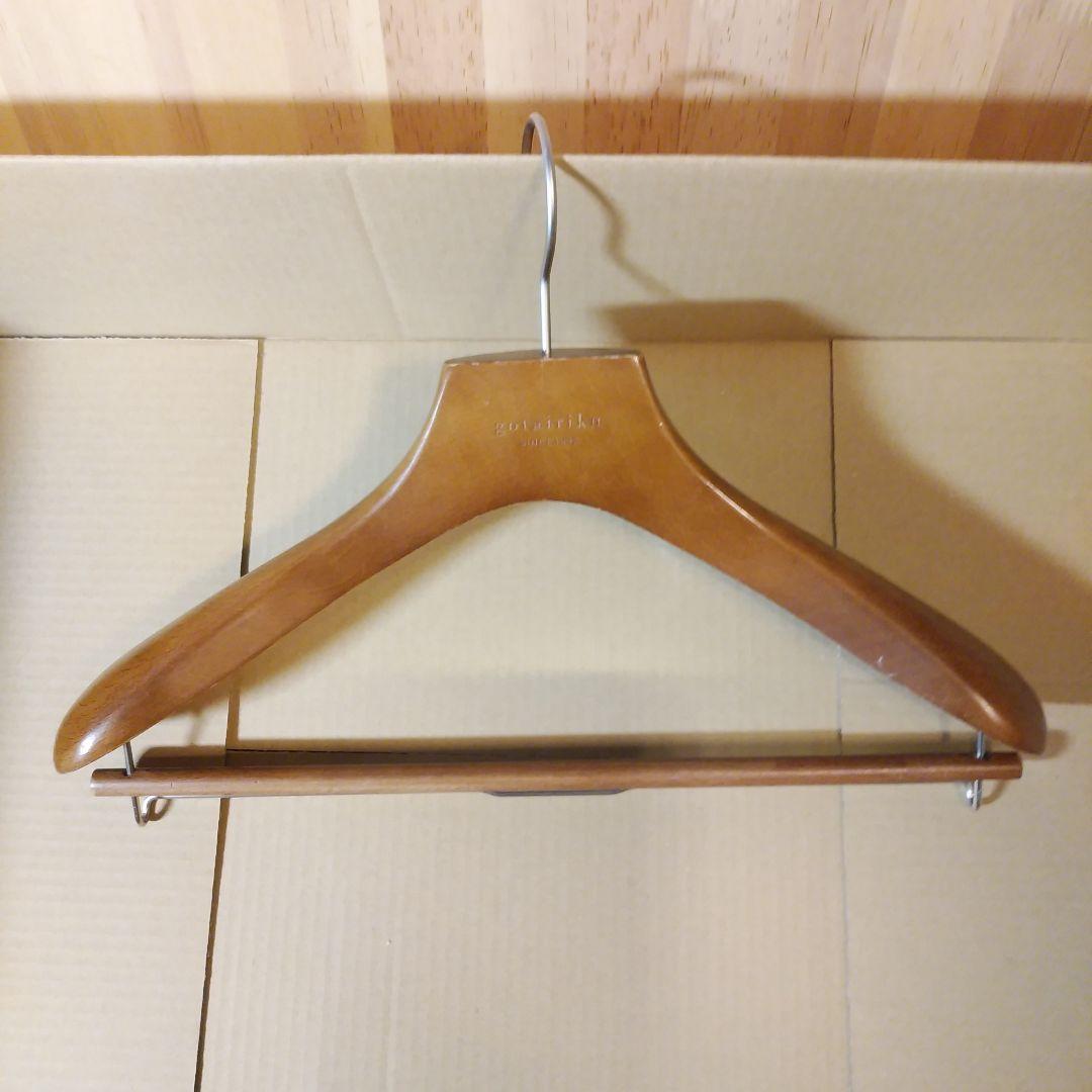 gotairiku　木製ハンガー　10本セット