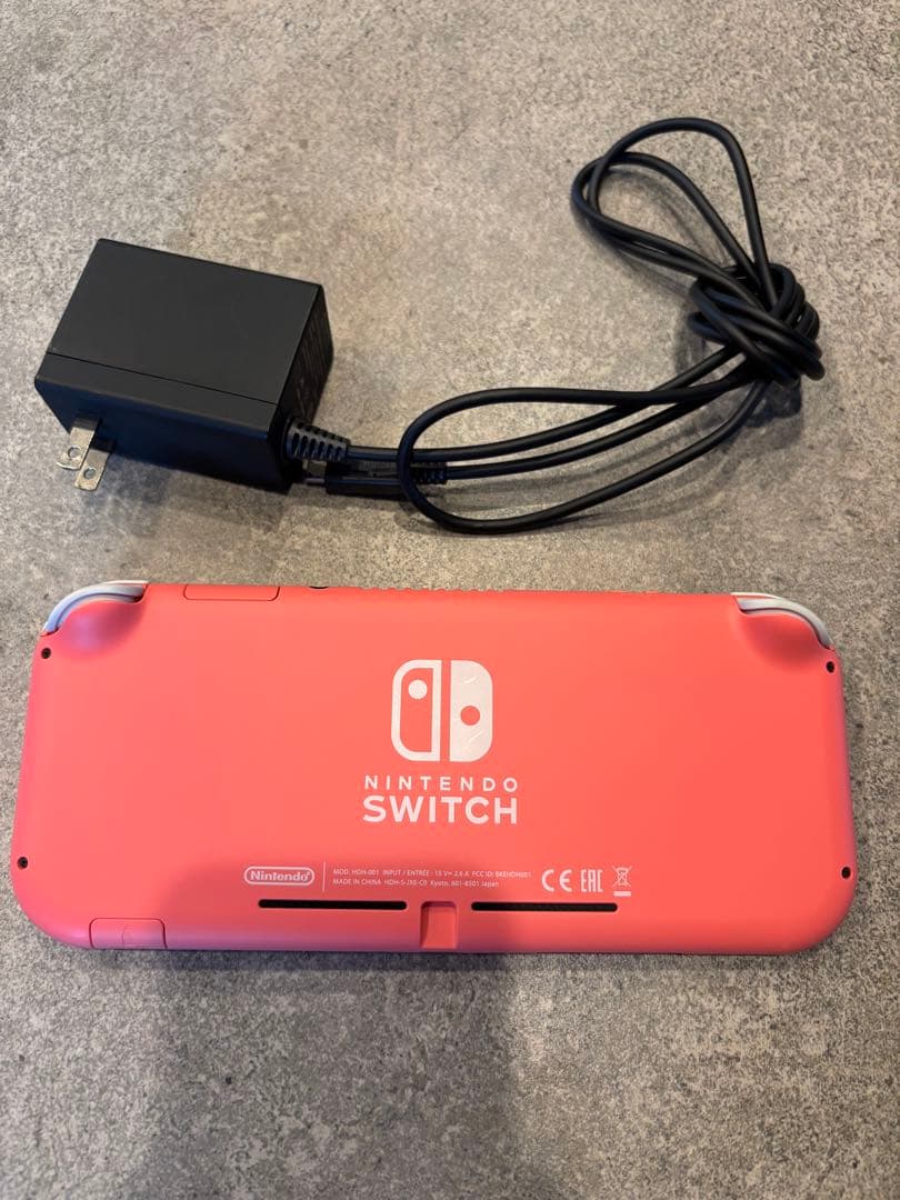 【美品】Nintendo Switch Lite コーラル 本体 アダプター付