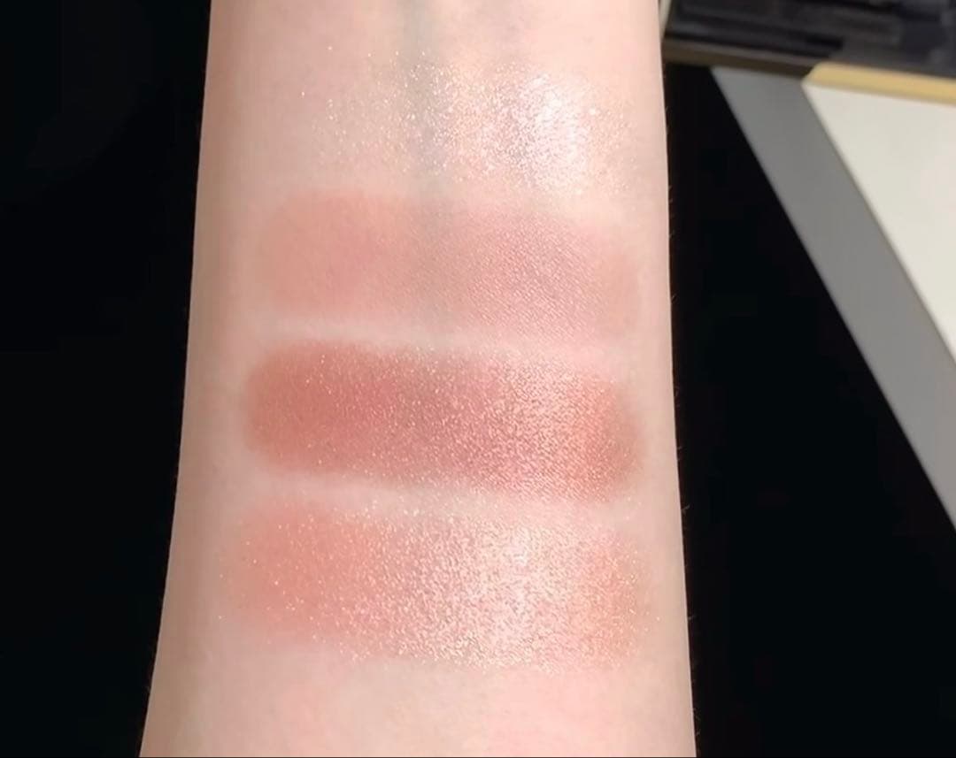 イヴサンローラン　アイシャドウ　クチュールミニクラッチ025 ゴールデンラスト