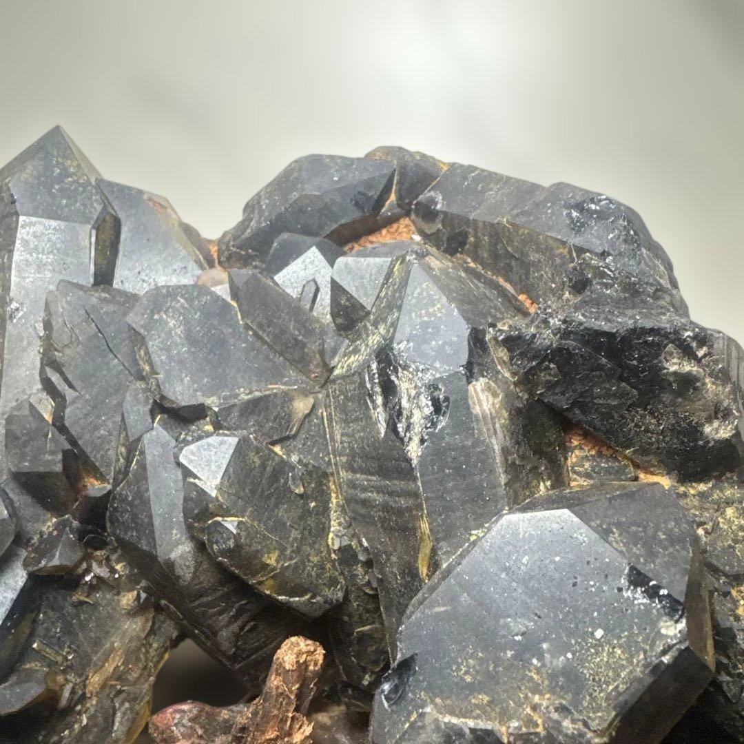 【高品質】山東省産 モリオン 原石 クラスター 台座付 書斎整理品