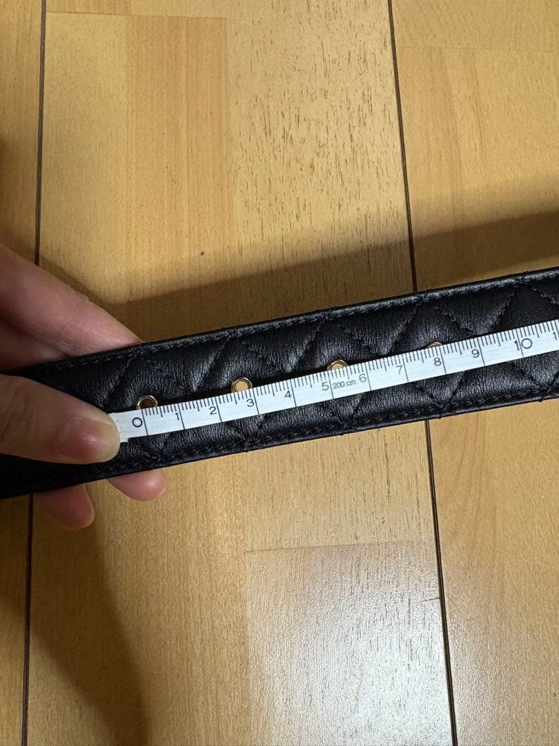 CHANEL ブラックレザー ベルト キルティング CCロゴ