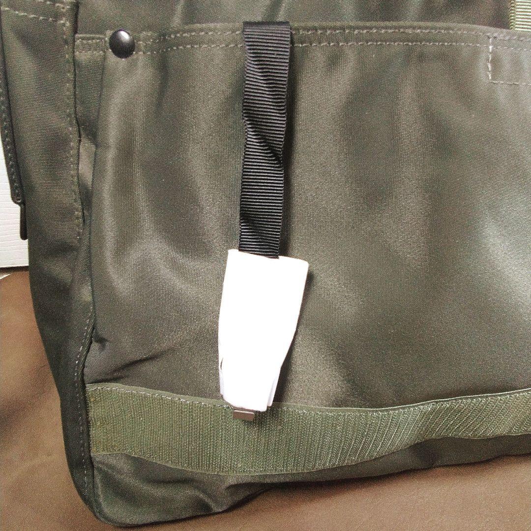 PORTER⁄LIFTショルダーバッグ カーキグリーン