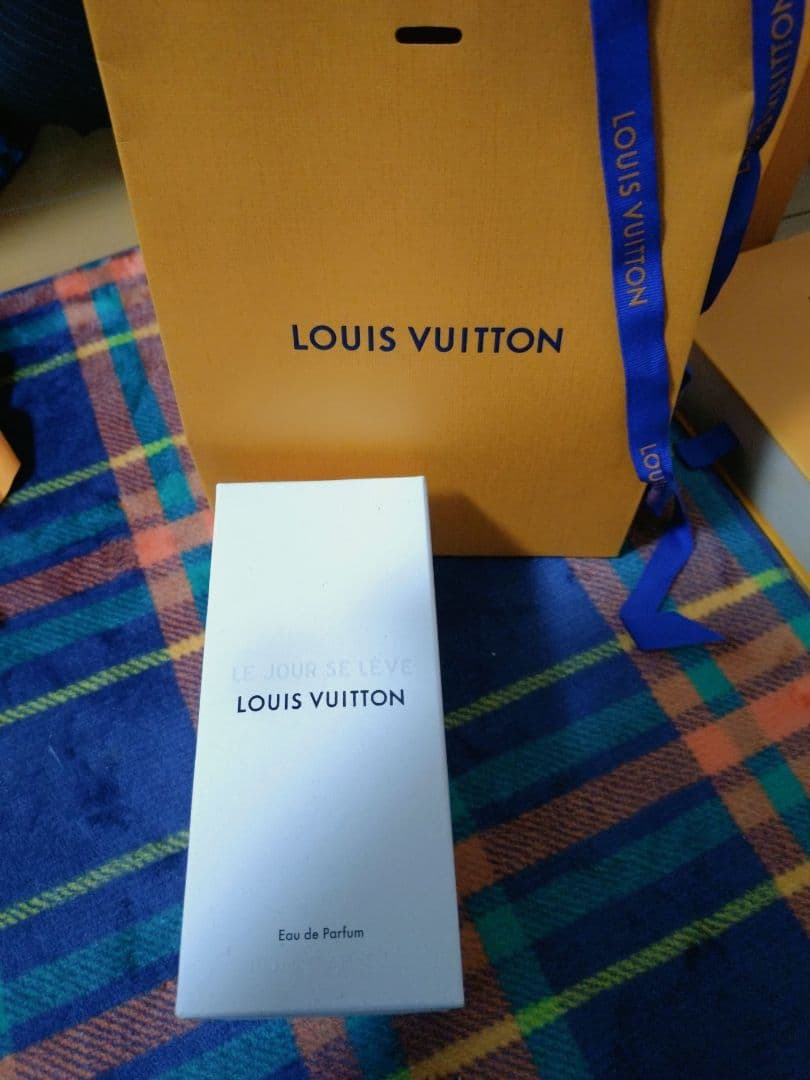 LE JOUR SE LÈVE Louis Vuitton100ml