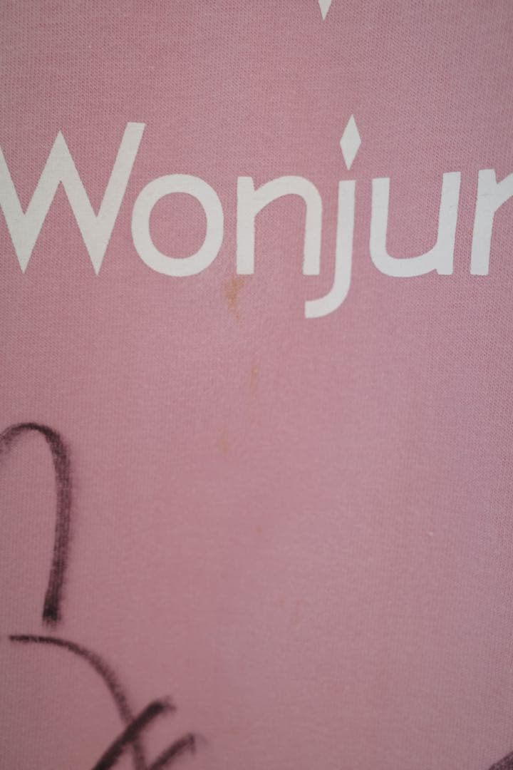 TWICE モモ 直筆サイン入りTシャツ 公式キャンペーン当選品