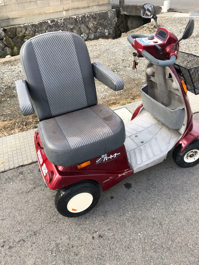 電動車椅子 シニアカー SERIO セリオ SBT40走行可能 訳アリ(B13)