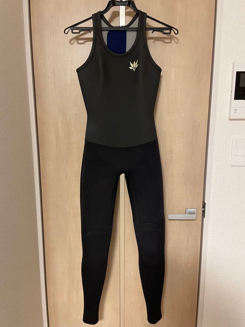 axxe classicアックスクラシック　ロングジョンウェットスーツレディース