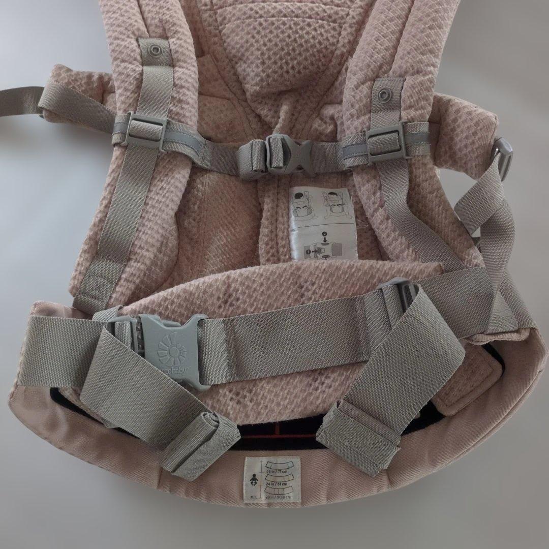 美品　ergobaby OMNI Breeze オムニブリーズ　抱っこ紐 ピンク
