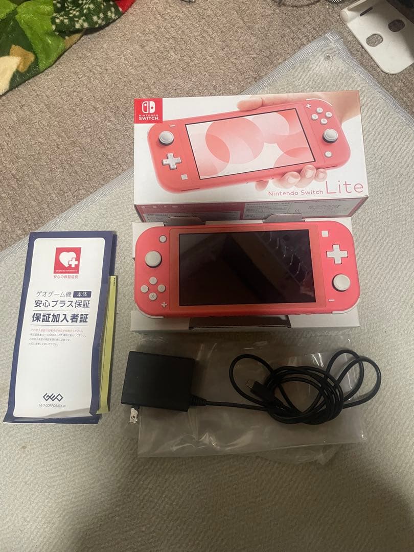 Nintendo Switch Lite コーラル 本体美品 箱あり